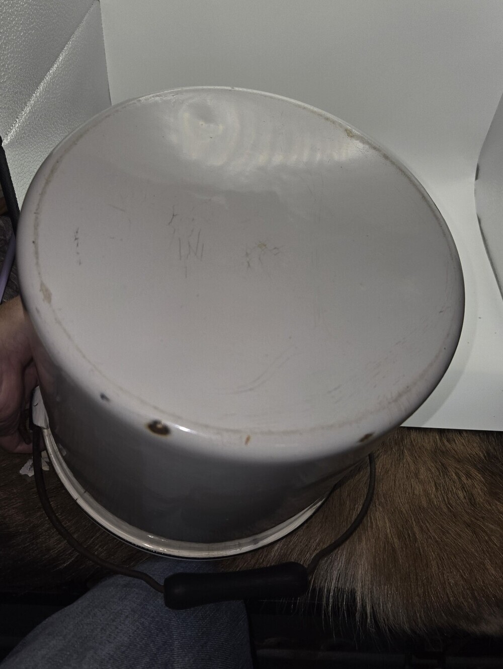 Vintage Blue & White Enamel Stock Pot Bottom Has Cracking Water Line Metal - Picture 9 of 9